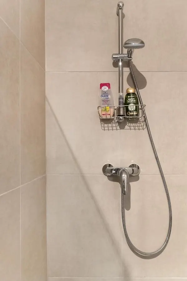 New, Stylish, Bright, Cozy And Central Apartment In Quiet Area Vienna