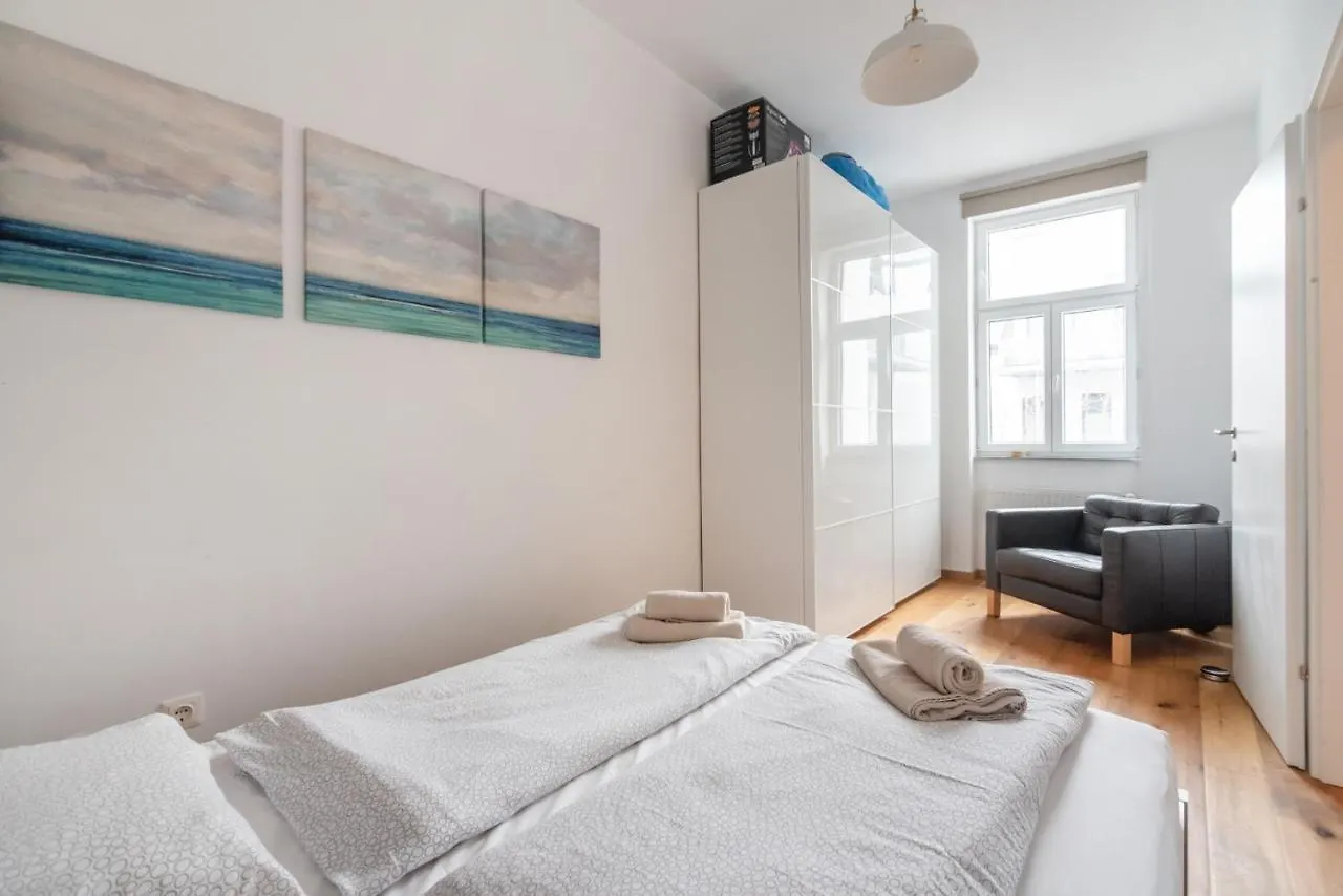 New, Stylish, Bright, Cozy And Central Apartment In Quiet Area Vienna 0*,  Austria